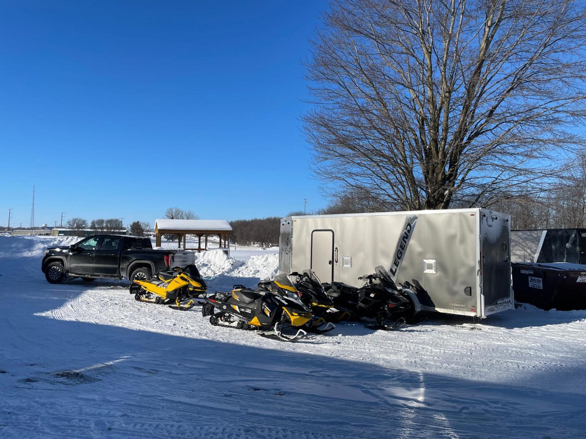 Pine Ridge Motel Dodgeville Exterior photo